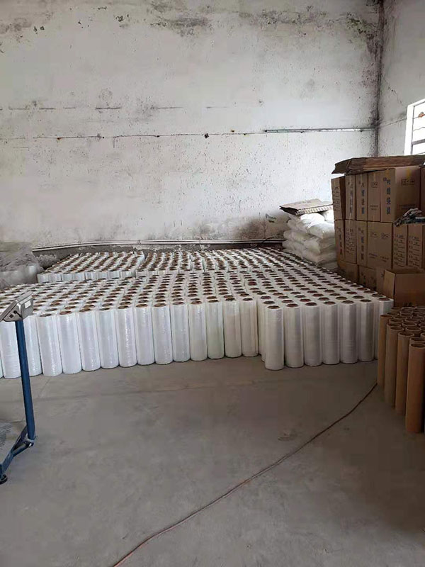 ����Ĥ�ļҺ�